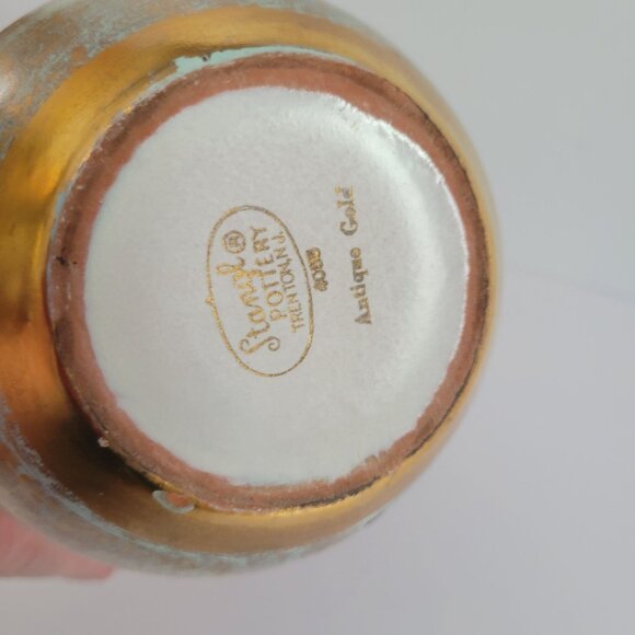 Vintage Stangl Pottery Antiqua Gold Decorative Pitcher Vase With Handle & Cra - Picture 5 of 6